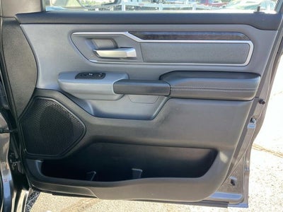 2022 RAM 1500 Big Horn Crew Cab 4x4 5'7' Box