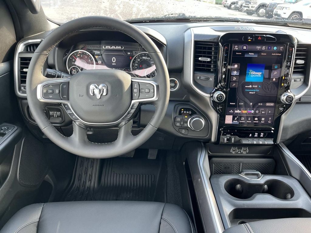 2026 RAM 1500 RAM 1500 BIG HORN CREW CAB 4X4 5'7' BOX