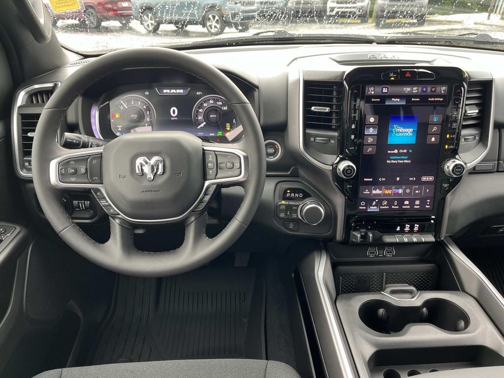 2026 RAM 1500 RAM 1500 BIG HORN CREW CAB 4X4 5'7' BOX