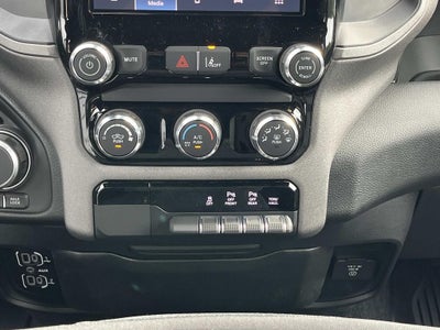 2026 RAM 1500 RAM 1500 WARLOCK CREW CAB 4X4 5'7' BOX