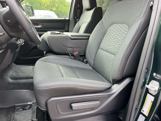2026 RAM 1500 RAM 1500 WARLOCK CREW CAB 4X4 5'7' BOX
