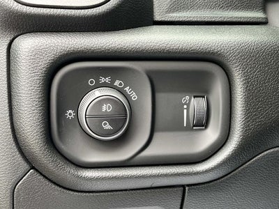 2026 RAM 1500 RAM 1500 WARLOCK CREW CAB 4X4 5'7' BOX