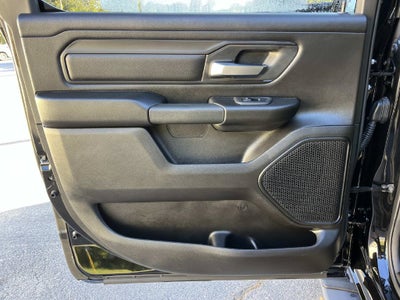 2026 RAM 1500 Tradesman Crew Cab 4x4 5'7' Box