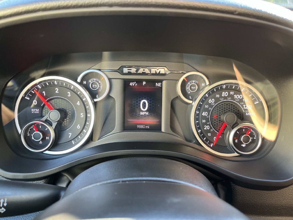 2026 RAM 1500 Tradesman Crew Cab 4x4 5'7' Box
