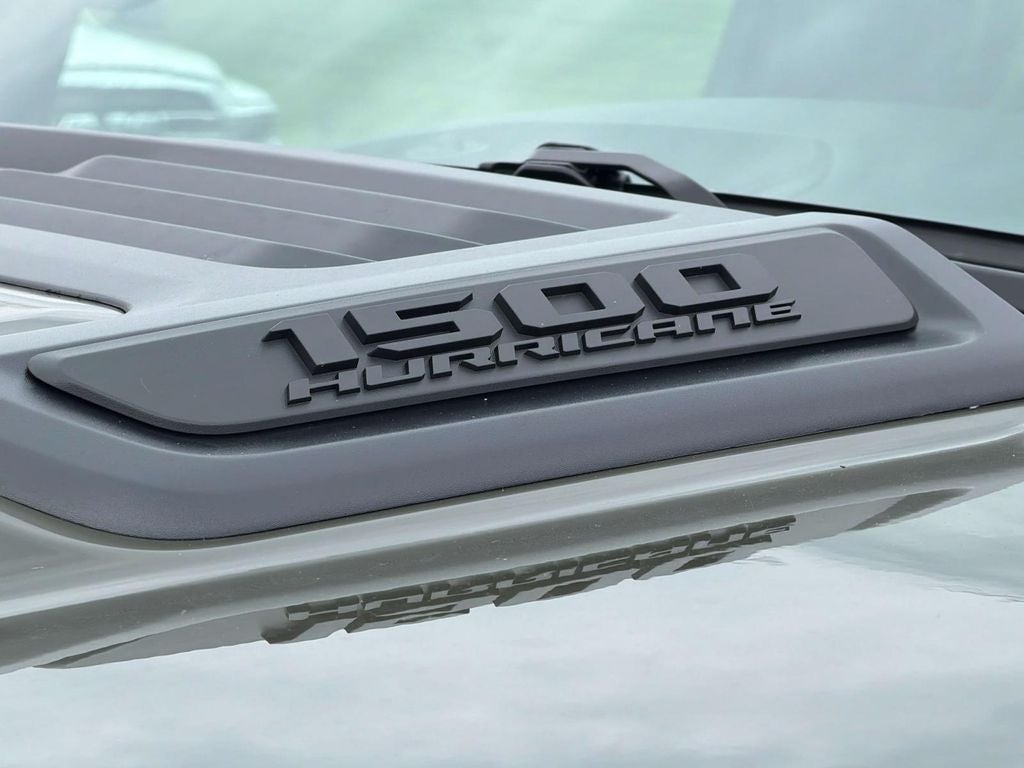 2026 RAM 1500 RAM 1500 EXPRESS CREW CAB 4X4 5'7' BOX