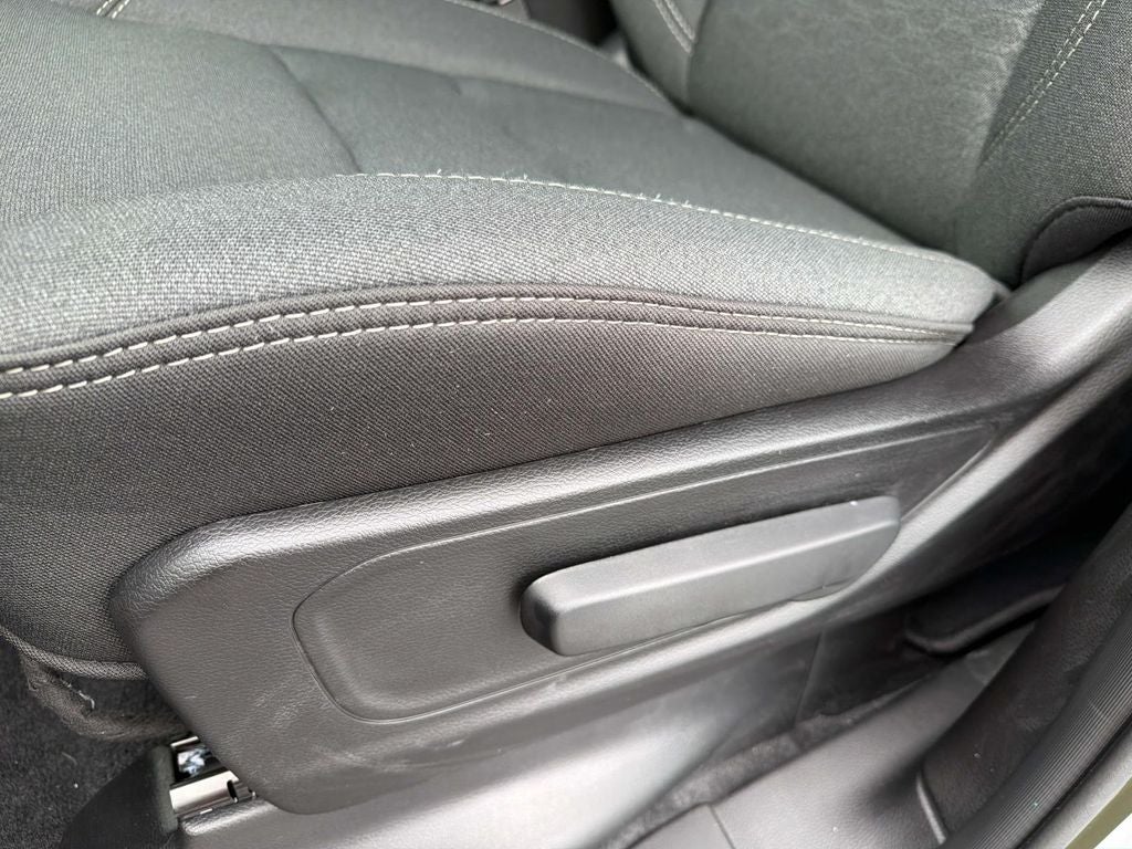 2026 RAM 1500 RAM 1500 EXPRESS CREW CAB 4X4 5'7' BOX
