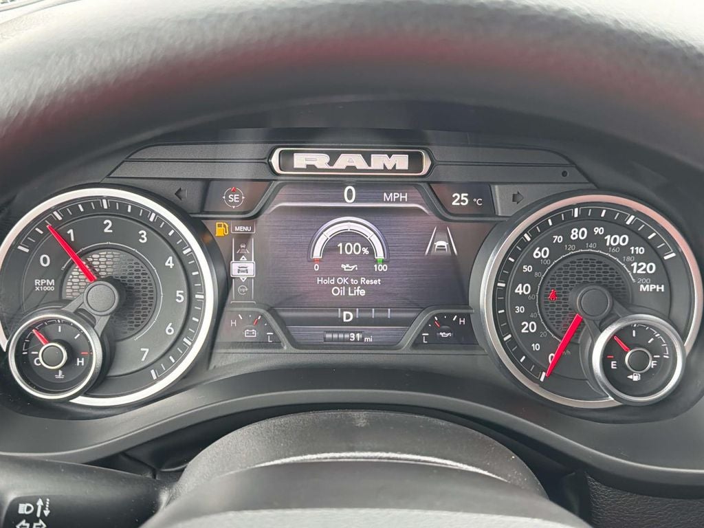 2026 RAM 1500 RAM 1500 EXPRESS CREW CAB 4X4 5'7' BOX