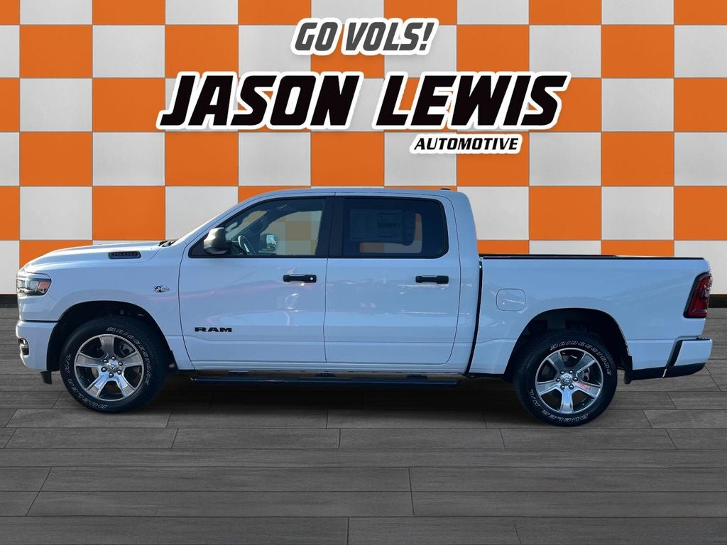 2026 RAM 1500 RAM 1500 EXPRESS CREW CAB 4X4 5'7' BOX