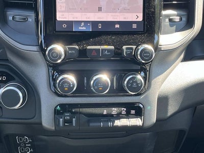 2026 RAM 1500 RAM 1500 EXPRESS CREW CAB 4X4 5'7' BOX