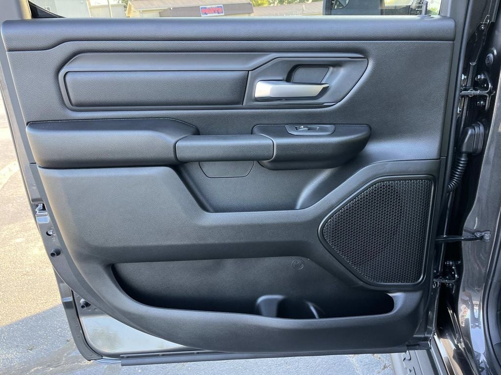 2027 RAM 1500 Express