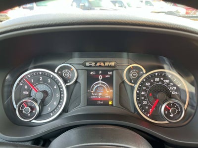 2027 RAM 1500 RAM 1500 EXPRESS CREW CAB 4X4 5'7' BOX