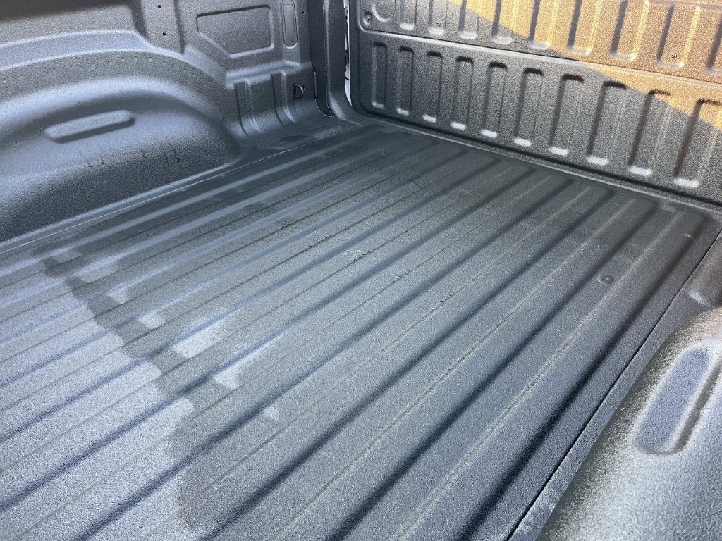 2026 RAM 1500 RAM 1500 EXPRESS CREW CAB 4X4 5'7' BOX