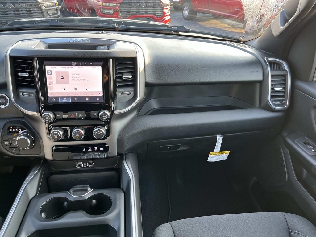 2026 RAM 1500 RAM 1500 EXPRESS CREW CAB 4X4 5'7' BOX