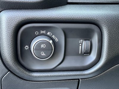 2026 RAM 1500 RAM 1500 WARLOCK CREW CAB 4X4 5'7' BOX
