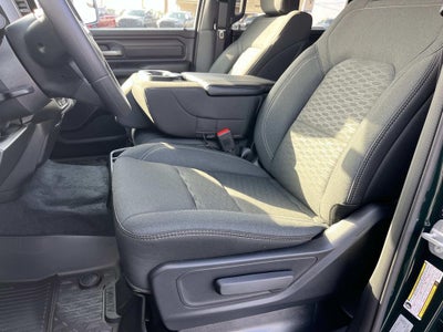 2026 RAM 1500 RAM 1500 WARLOCK CREW CAB 4X4 5'7' BOX
