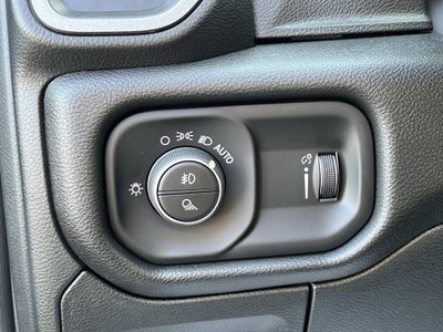 2026 RAM 1500 RAM 1500 WARLOCK CREW CAB 4X4 5'7' BOX