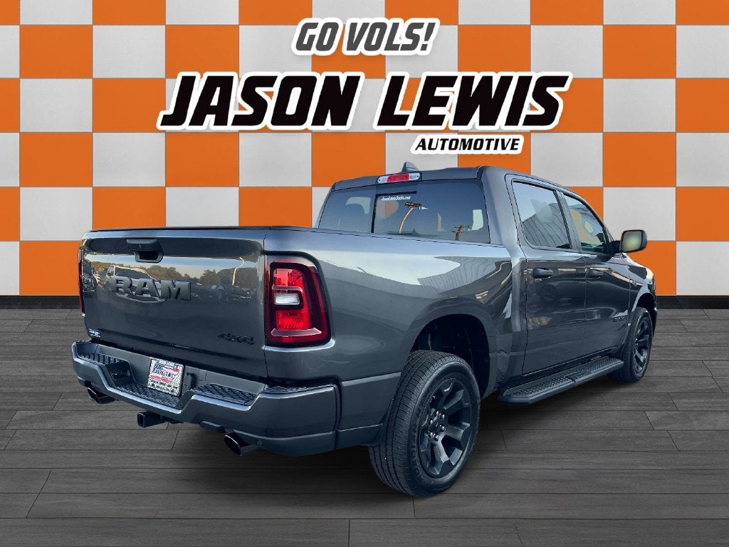 2027 RAM 1500 RAM 1500 EXPRESS CREW CAB 4X4 5'7' BOX