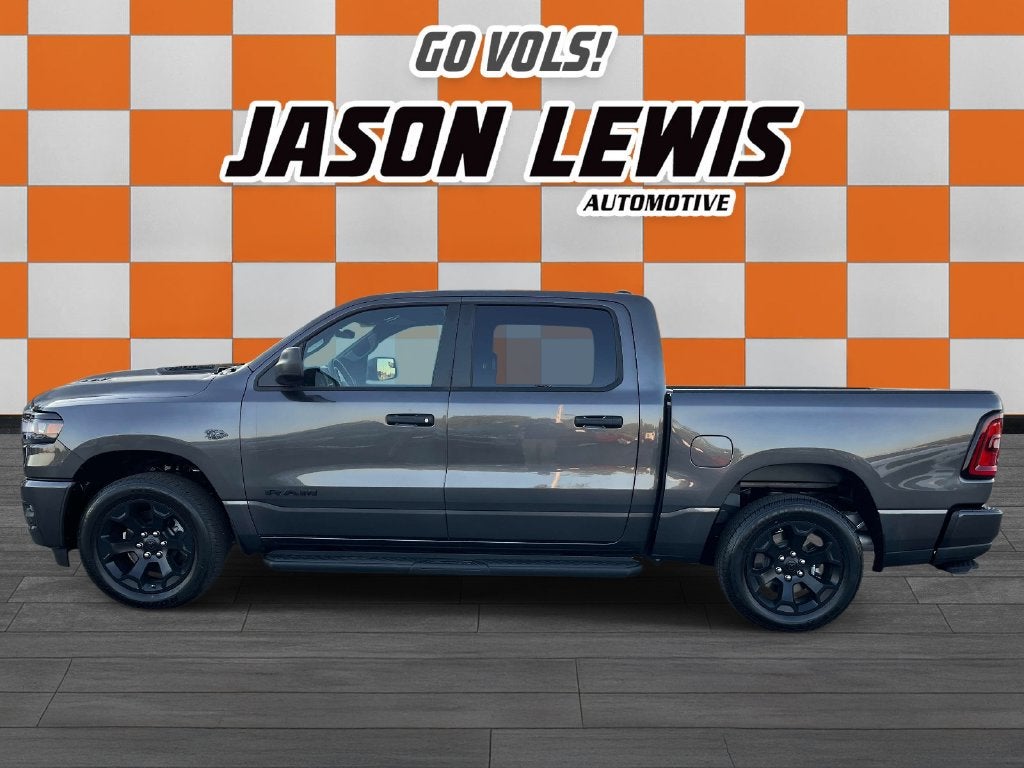 2027 RAM 1500 RAM 1500 EXPRESS CREW CAB 4X4 5'7' BOX