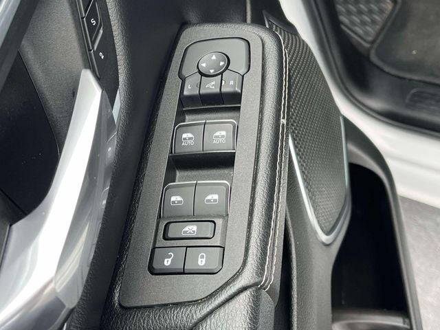 2025 RAM 1500 Laramie Crew Cab 4x4 5'7' Box