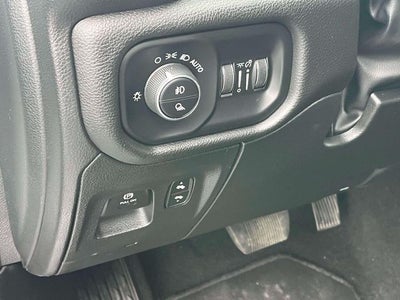 2025 RAM 1500 Laramie Crew Cab 4x4 5'7' Box