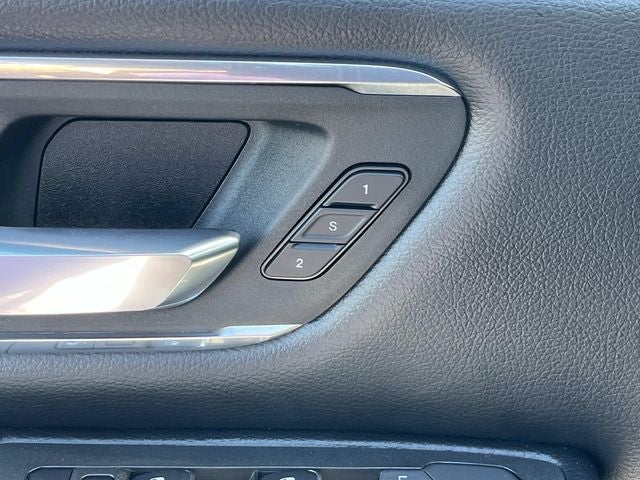 2025 RAM 1500 Laramie Crew Cab 4x4 5'7' Box