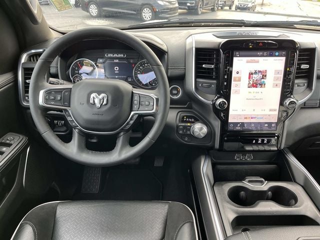 2025 RAM 1500 Laramie Crew Cab 4x4 5'7' Box