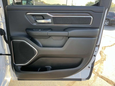2026 RAM 1500 Laramie Crew Cab 4x4 5'7' Box