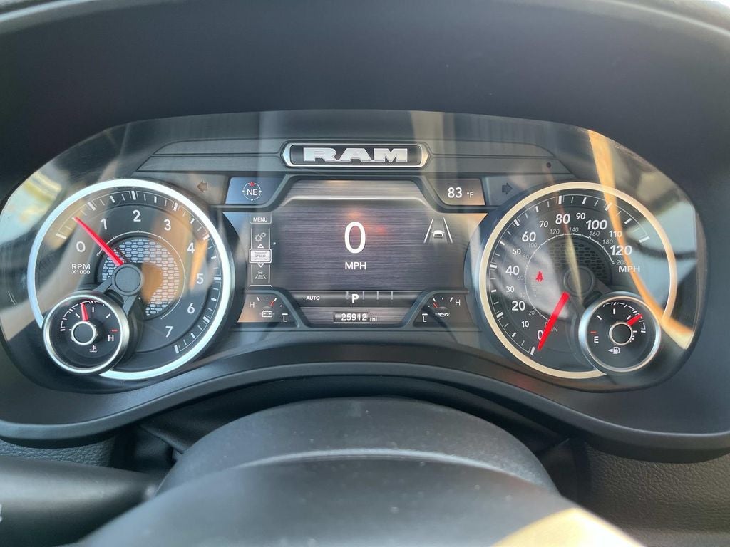 2026 RAM 1500 Laramie Crew Cab 4x4 5'7' Box