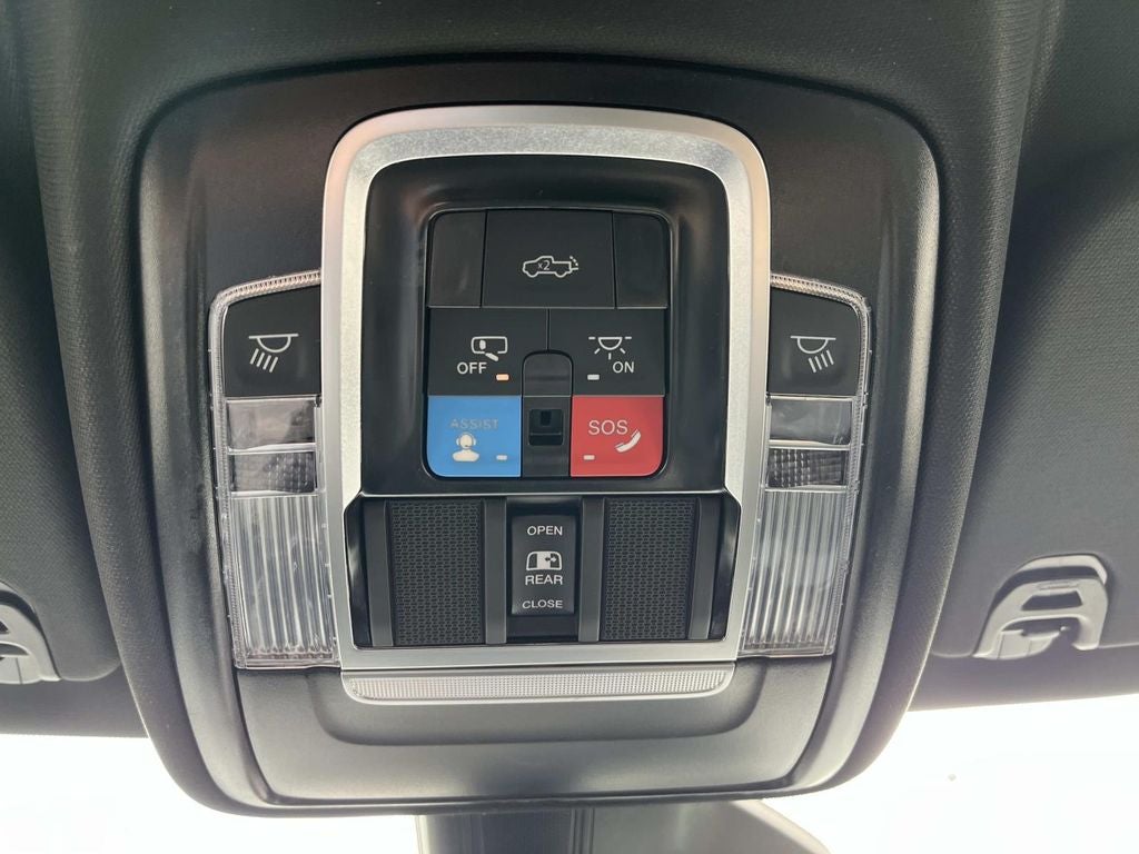 2026 RAM 1500 RAM 1500 LARAMIE CREW CAB 4X4 5'7' BOX