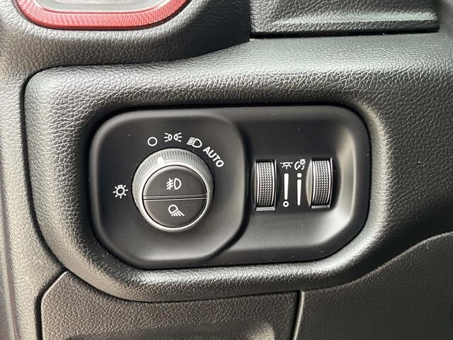 2025 RAM 1500 Rebel Crew Cab 4x4 5'7' Box