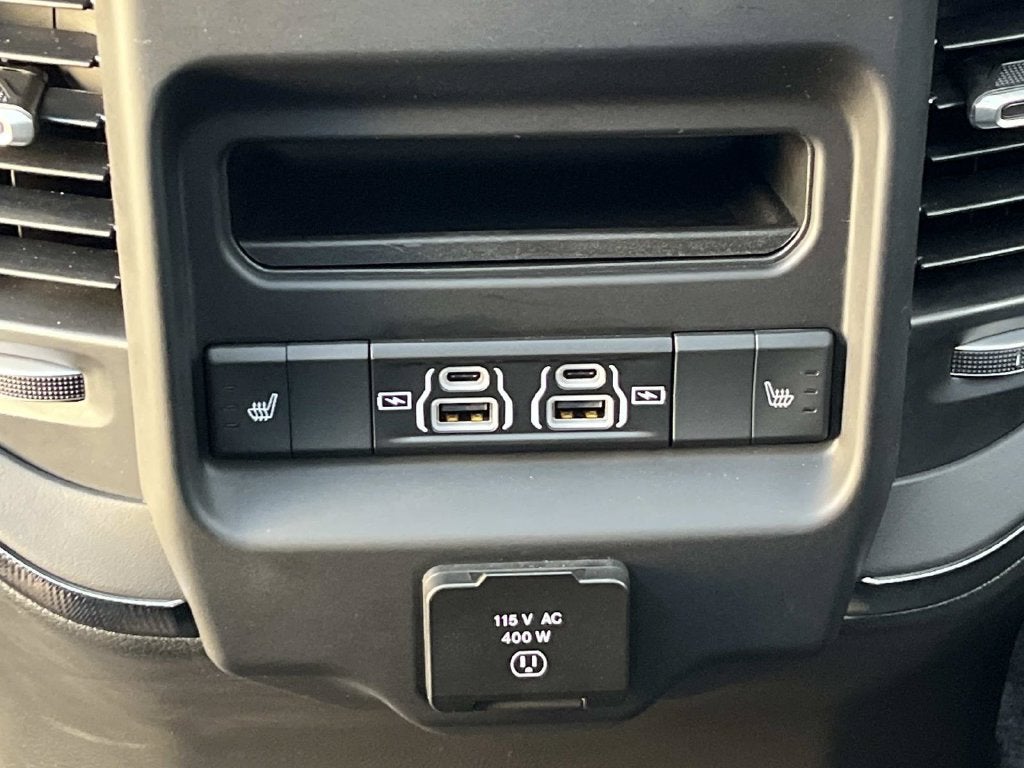 2026 RAM 1500 Rebel Crew Cab 4x4 5'7' Box