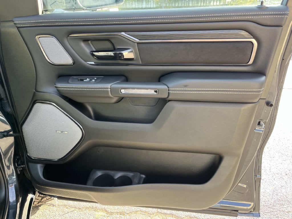 2026 RAM 1500 Rebel Crew Cab 4x4 5'7' Box