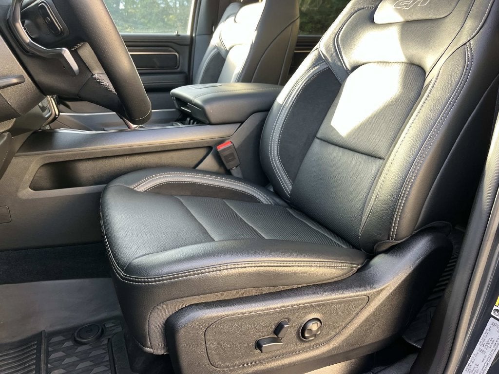 2026 RAM 1500 Rebel Crew Cab 4x4 5'7' Box