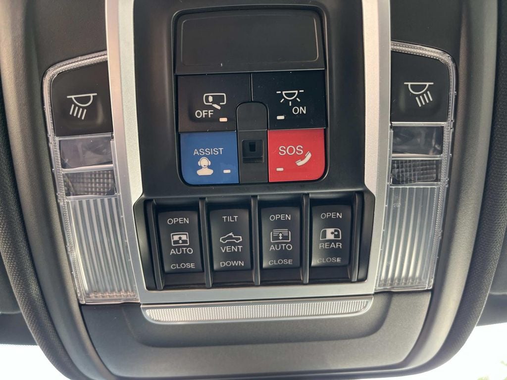 2020 RAM 1500 Rebel Crew Cab 4x4 5'7' Box