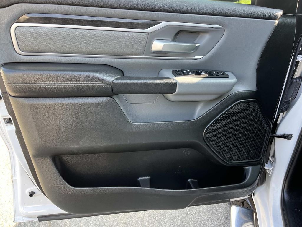 2021 RAM 1500 Big Horn Crew Cab 4x4 6'4' Box