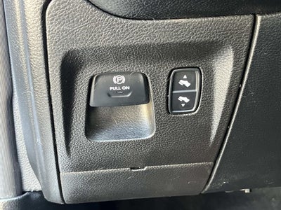 2021 RAM 1500 Big Horn Crew Cab 4x4 6'4' Box