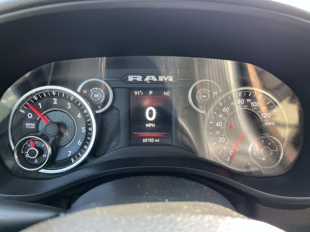 2021 RAM 1500 Big Horn Crew Cab 4x4 6'4' Box