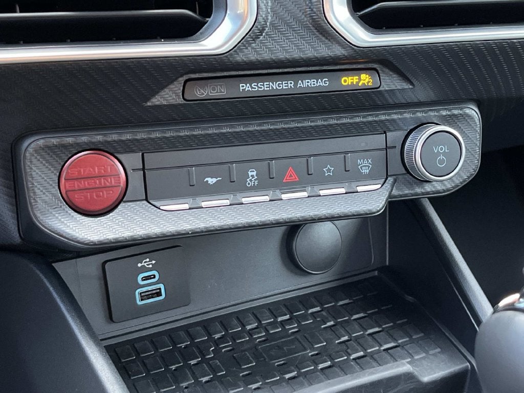 2024 Ford Mustang GT Premium Fastback
