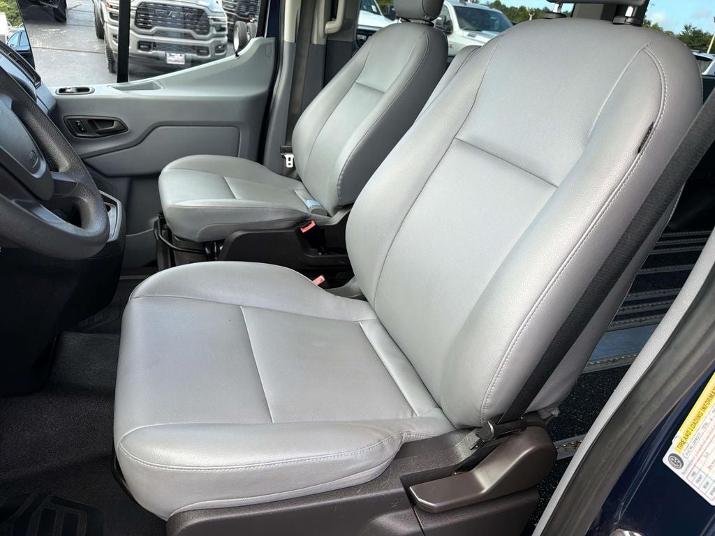 2017 Ford Transit-350 XL