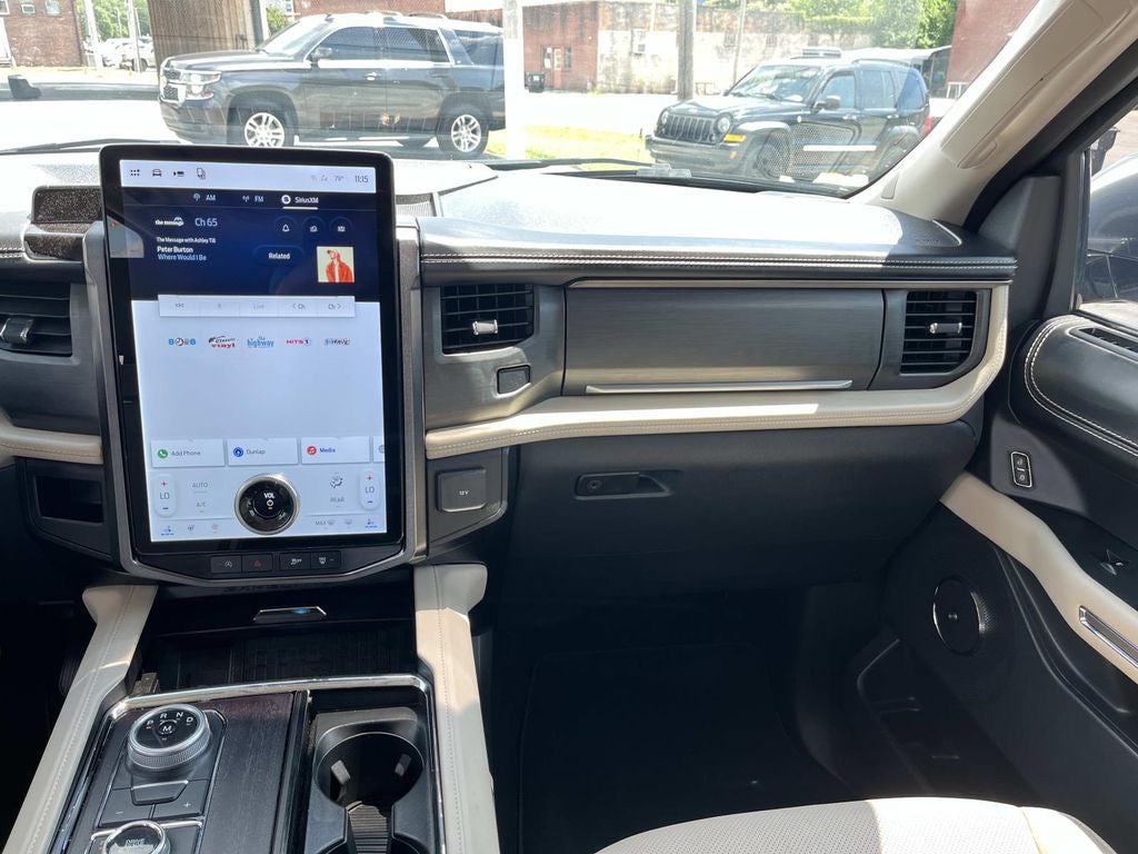 2024 Ford Expedition Platinum