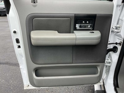 2004 Ford F-150 XLT