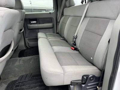 2004 Ford F-150 XLT
