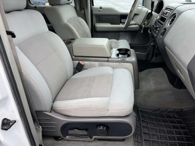 2004 Ford F-150 XLT