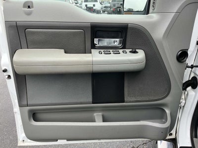 2004 Ford F-150 XLT