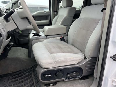 2004 Ford F-150 XLT