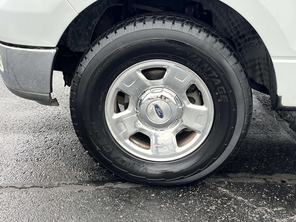 2004 Ford F-150 XLT