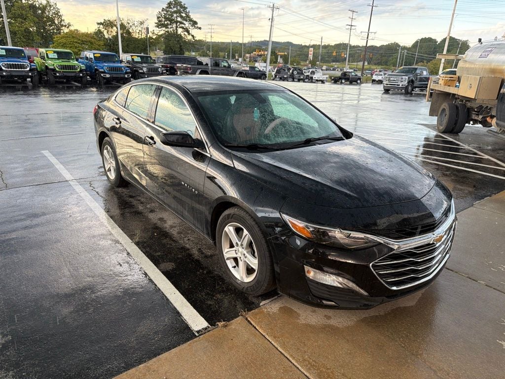 2020 Chevrolet Malibu FWD LS