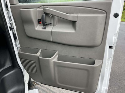 2021 Chevrolet Express 2500 RWD 2500 Regular Wheelbase LS