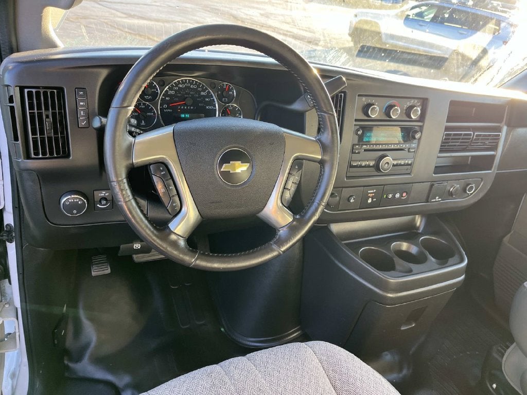 2019 Chevrolet Express 3500 Work Van Cutaway