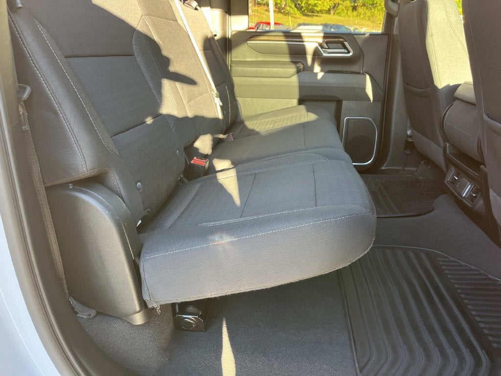 2025 Chevrolet Silverado 2500HD 4WD Crew Cab Standard Bed LT